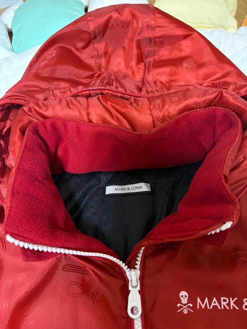 最終価格　マークアンドロナ　★正規品★ ブルゾン　赤　36 Sサイズ　スカル