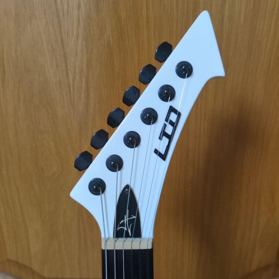 ESP LTD Snakebyte  White　美品