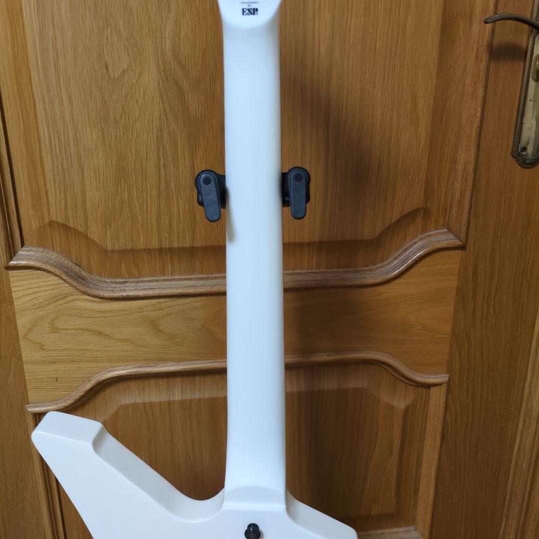 ESP LTD Snakebyte  White　美品