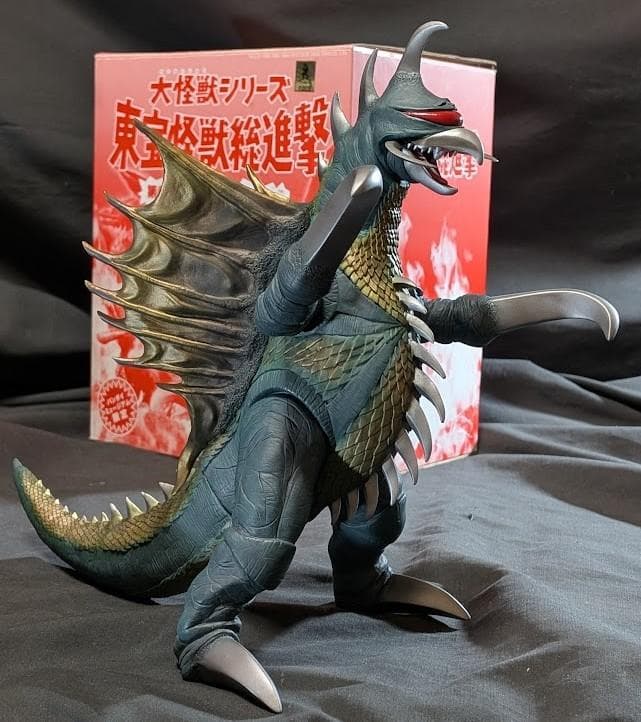 ガイガン 大怪獣シリーズ 東宝怪獣総進撃 （バンダイミュージアム）ソフビ箱付