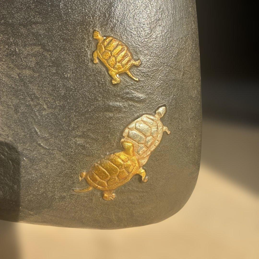 金色の鶴と亀の象嵌　花器 置物　高岡銅器