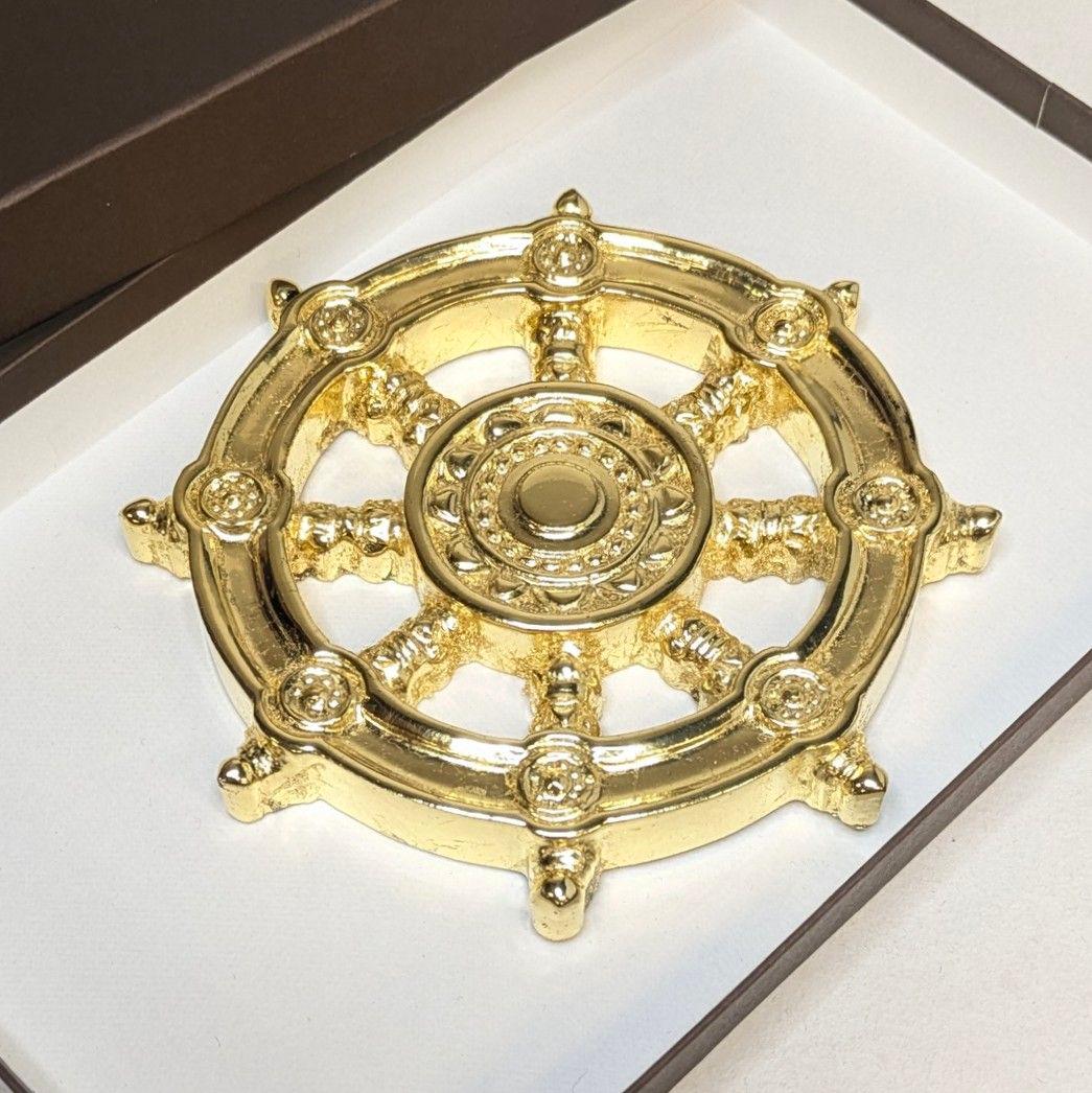 【セール・新品】 輪宝　木製　約12.4cm　4寸　金箔　宗派紋　定紋　法輪