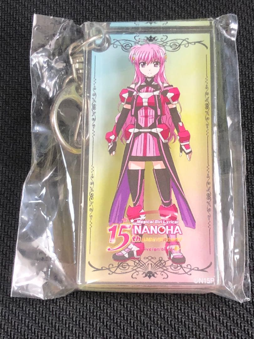 激レア　キリエ・フローリアン 魔法少女 15周年x肉ソン 限定 特厚アクキー