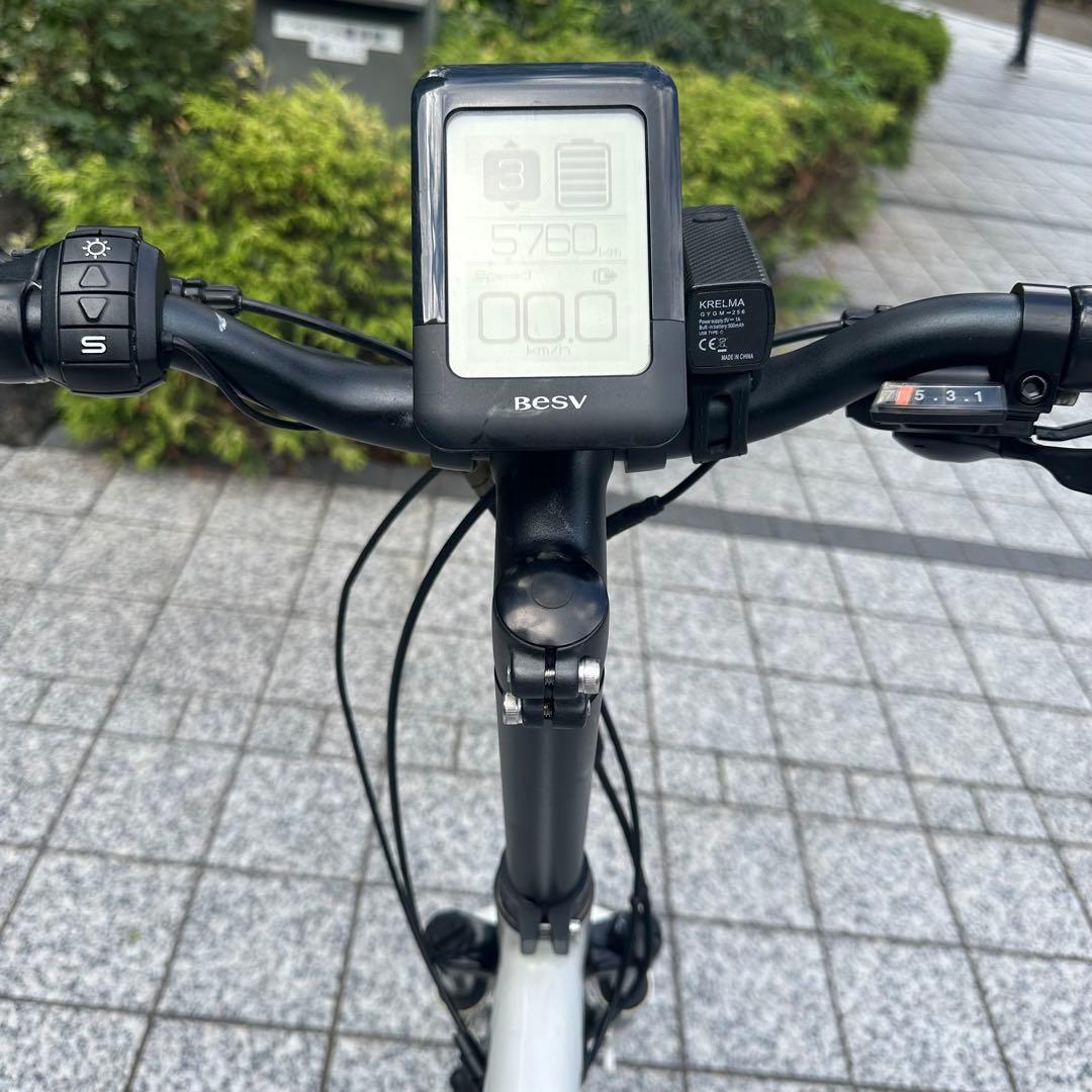 ゴン　ベスビー BESV PSA1 電動アシスト自転車 20インチ 白黒