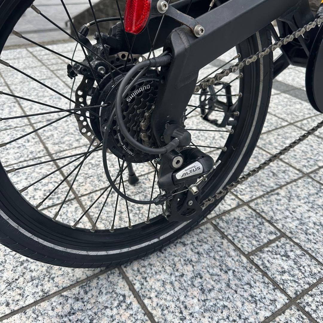 ゴン　ベスビー BESV PSA1 電動アシスト自転車 20インチ 白黒