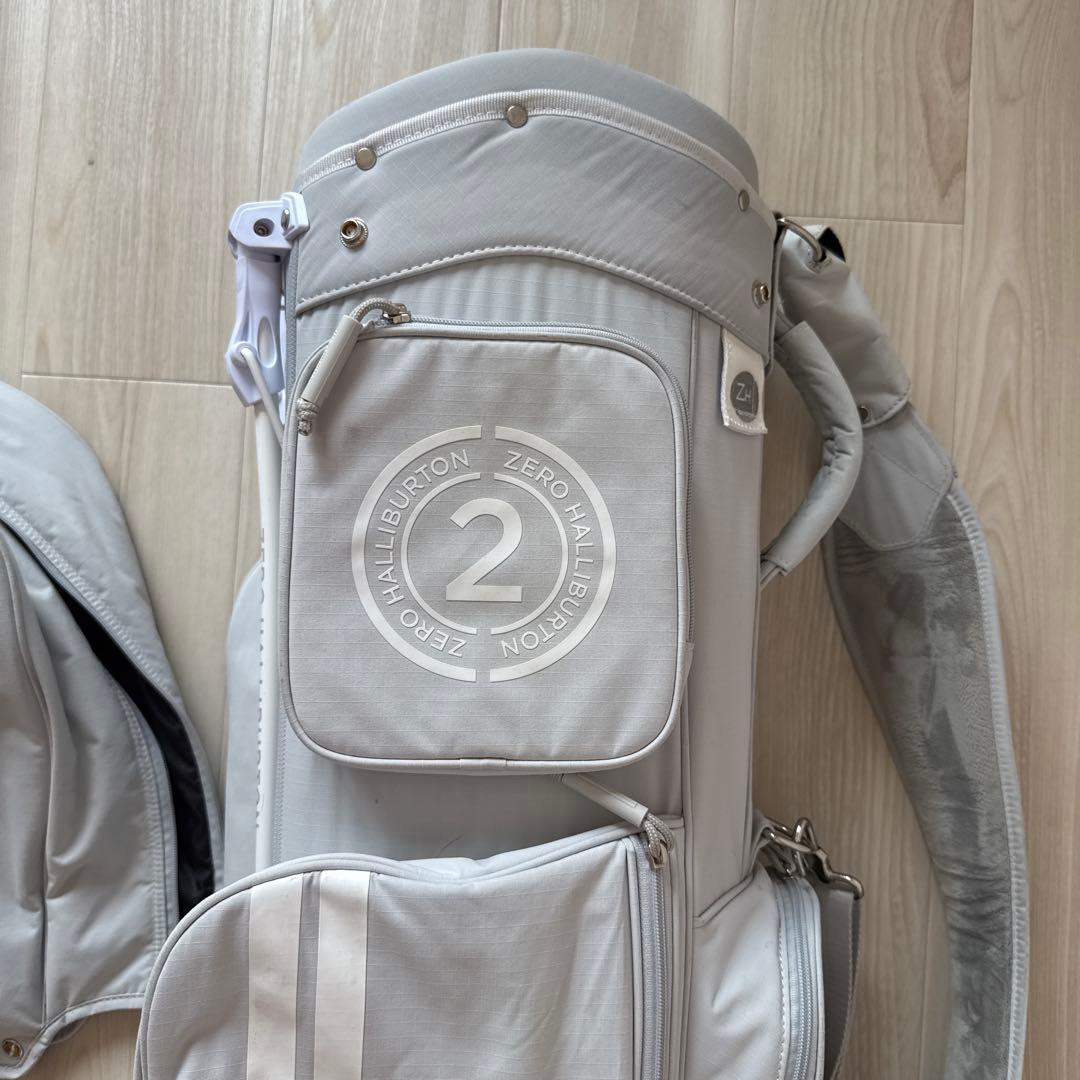 ゼロハリバートン　キャディバッグ　スタンド式　軽量　グレー