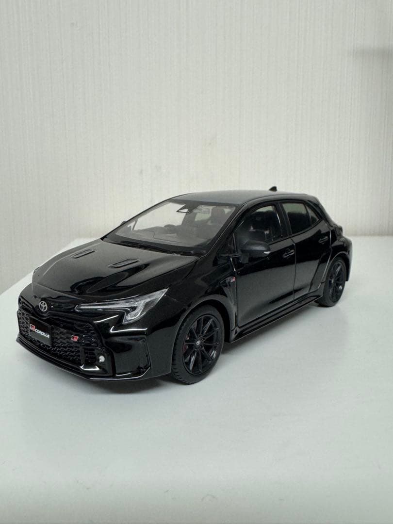 GR COROLLA GRカローラ　カラーサンプル　プレシャスブラックパール
