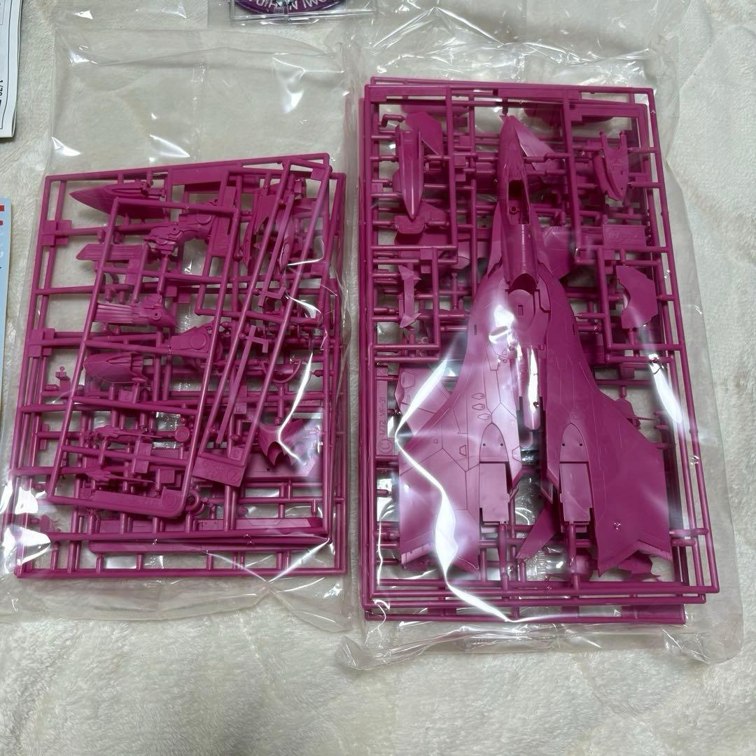 ハセガワ VF-31C ジークフリード マキナ中島カラー 劇場版マクロスΔ