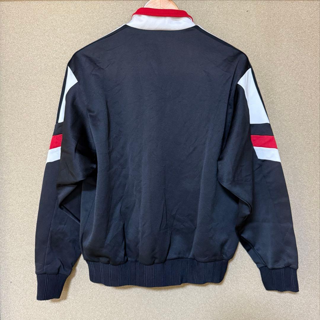 【美品】 90s adidas デサント製 ビンテージウエア サイズＯ