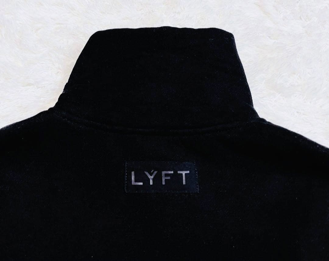 レアLYFTリフトフルジップアップ完売品スウェットジャケットモックネックアウター