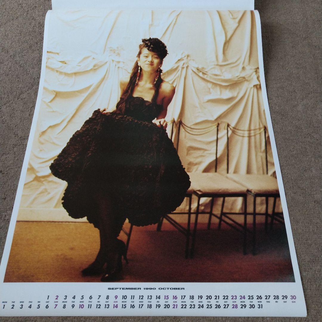 【未開封】中森明菜さん　大型カレンダー 1990