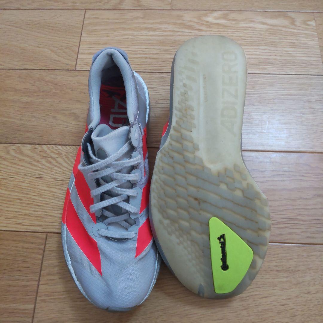 adidas スパイクシューズ グレー/レッド