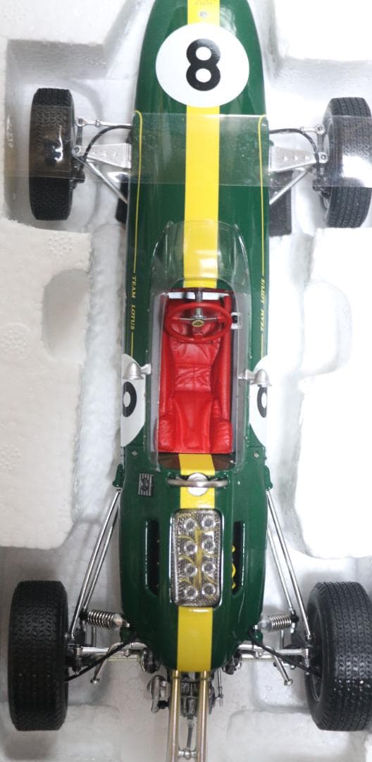 SPARK製 　ロータス２５　Ｊ・クラーク　１９６３チャンピオン 1/18