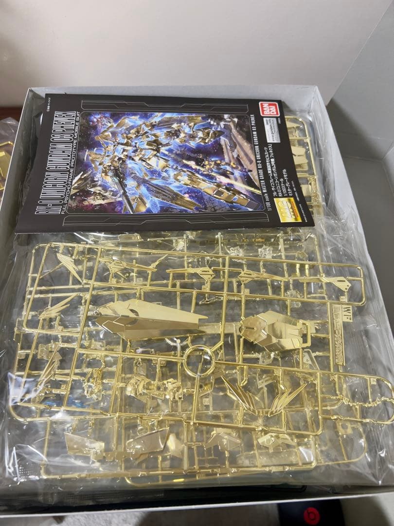 MG 1/100 ユニコーンガンダム3号機フェネクス+アームドDEスタビライザー