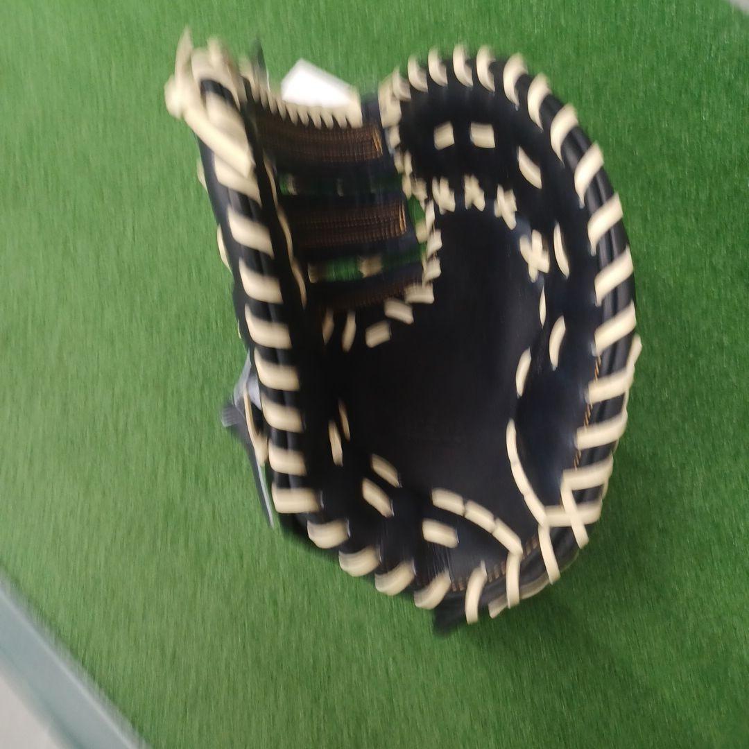 ZETT 限定カラー硬式ファーストミット ナイトブラック/アイボリー