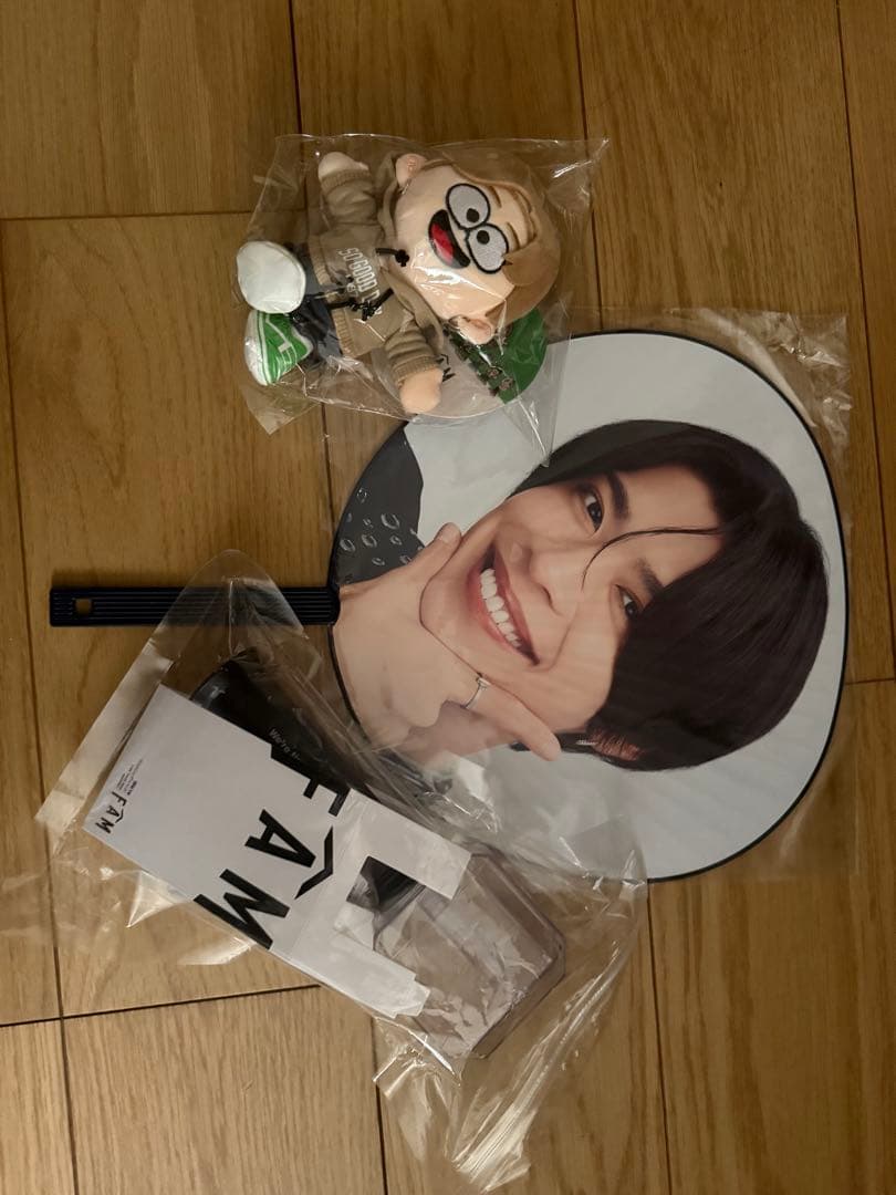 松島聡　うちわ　ぬい　ペンライト