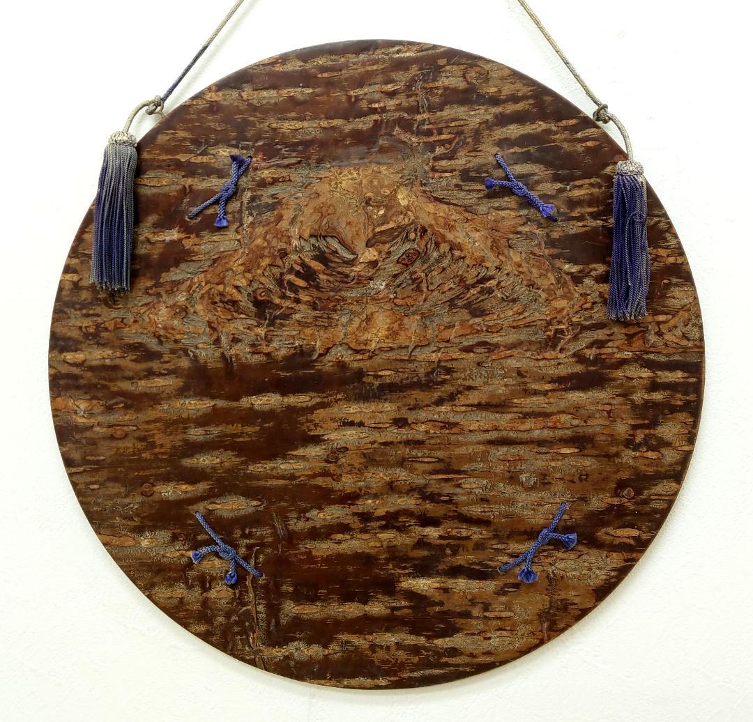 伝統工芸 樺細工 桜皮細工 色紙額 円型 壁掛け 掛物 茶道具 直径43cm