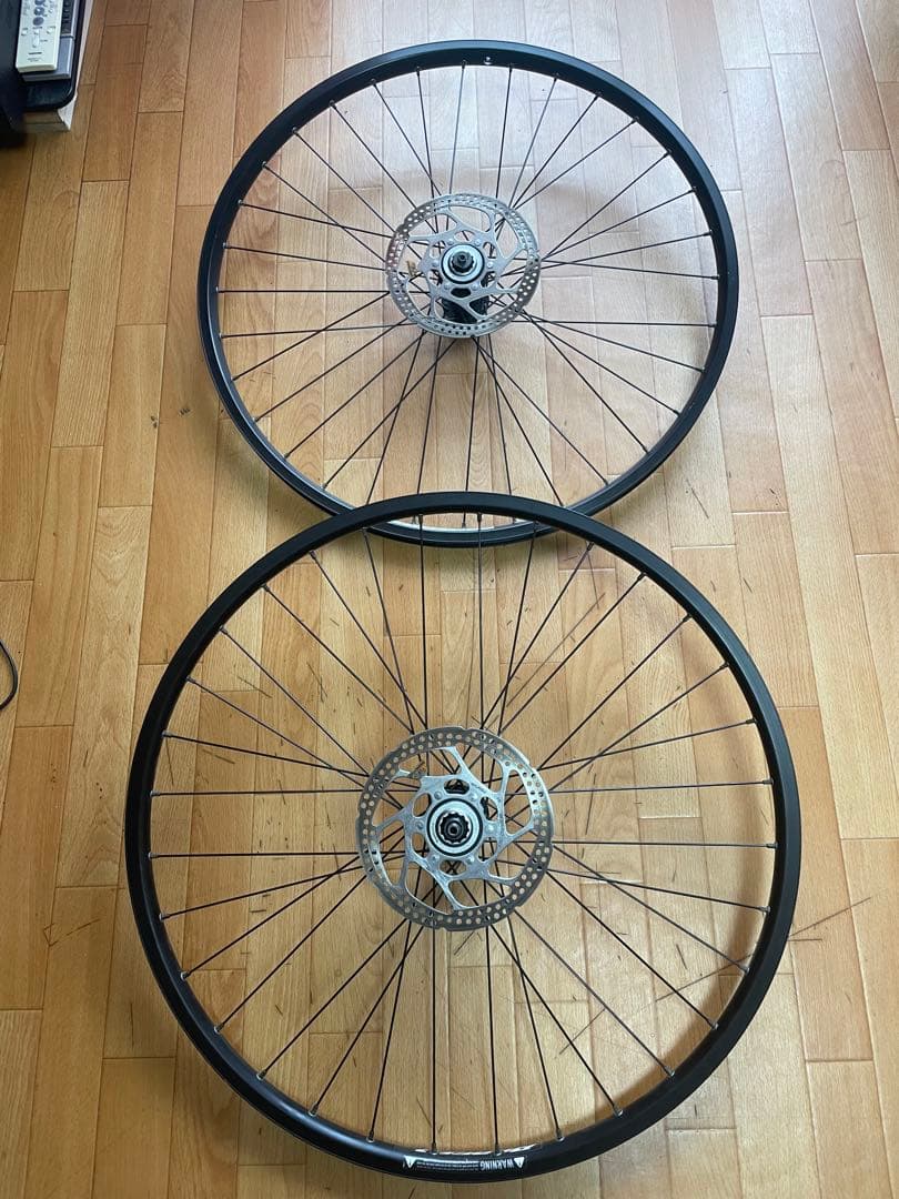 ボントレガー　ディスクホイール26インチ　前後セット