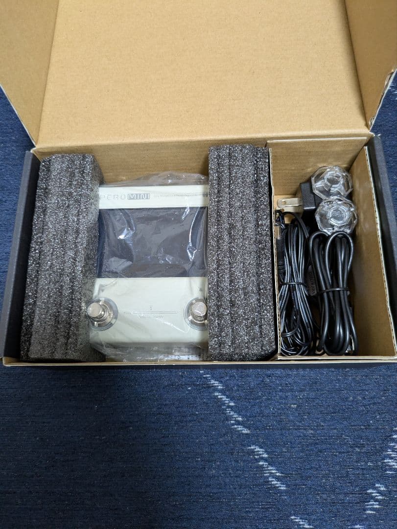 HOTONE AMPERO MINI マルチプロセッサー　マルチエフェクター