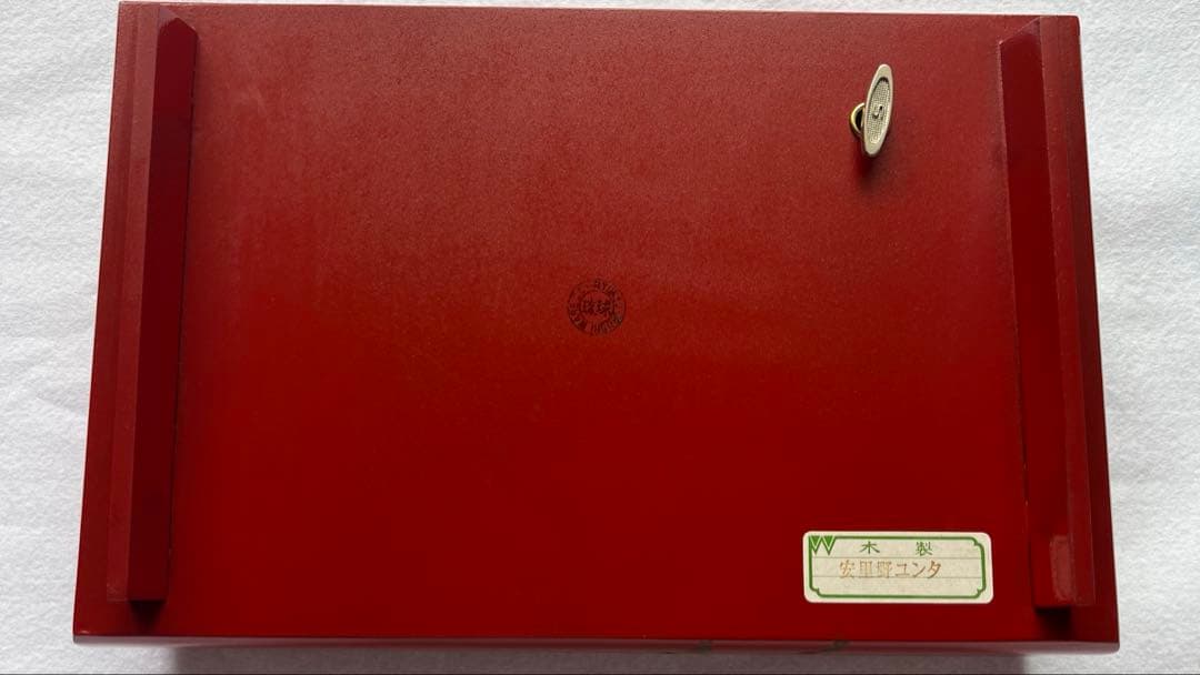 琉球漆器　アクセサリー箱　宝箱　オルゴール　安里屋ユンタ　箱付き　赤　鏡