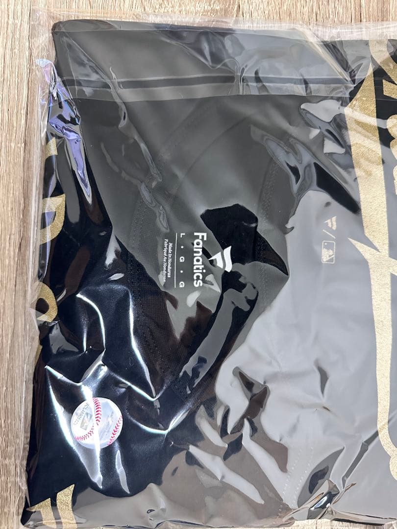 ドジャース　2025 ワールドチャンピオン　優勝パレード　選手着用　Tシャツ