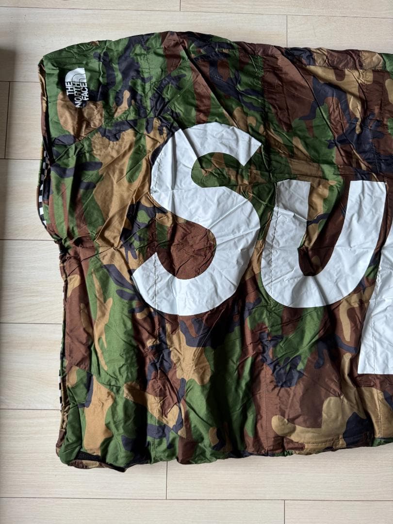 Supreme シュプリーム The North Face Dolomite寝袋