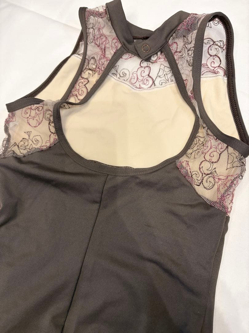 試着のみ チャコット レオタード ハイネック 140 トランプ柄