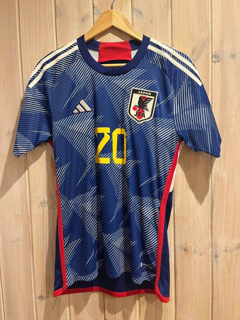 希少　レア　2022-2024年サッカー日本代表　久保建英選手20番