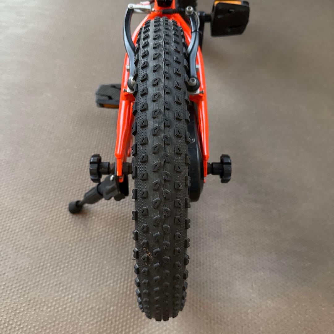 大阪市内　引き取り限定　Trek キッズバイク 16インチ オレンジ