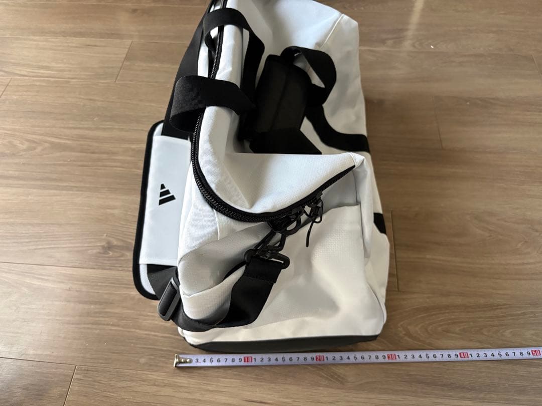 adidas ゴルフバッグ 中型 ホワイト