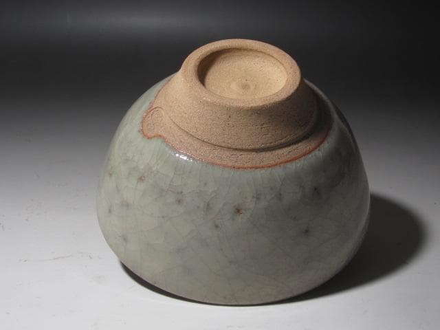 ★　板谷波山　青磁茶碗　趣ある一品です★x589