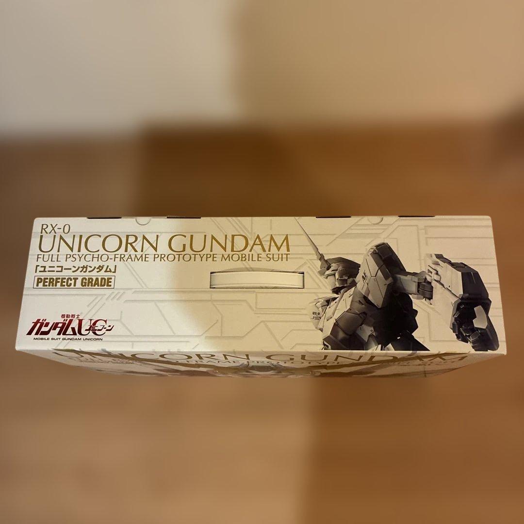 未開封　PG ユニコーンガンダム