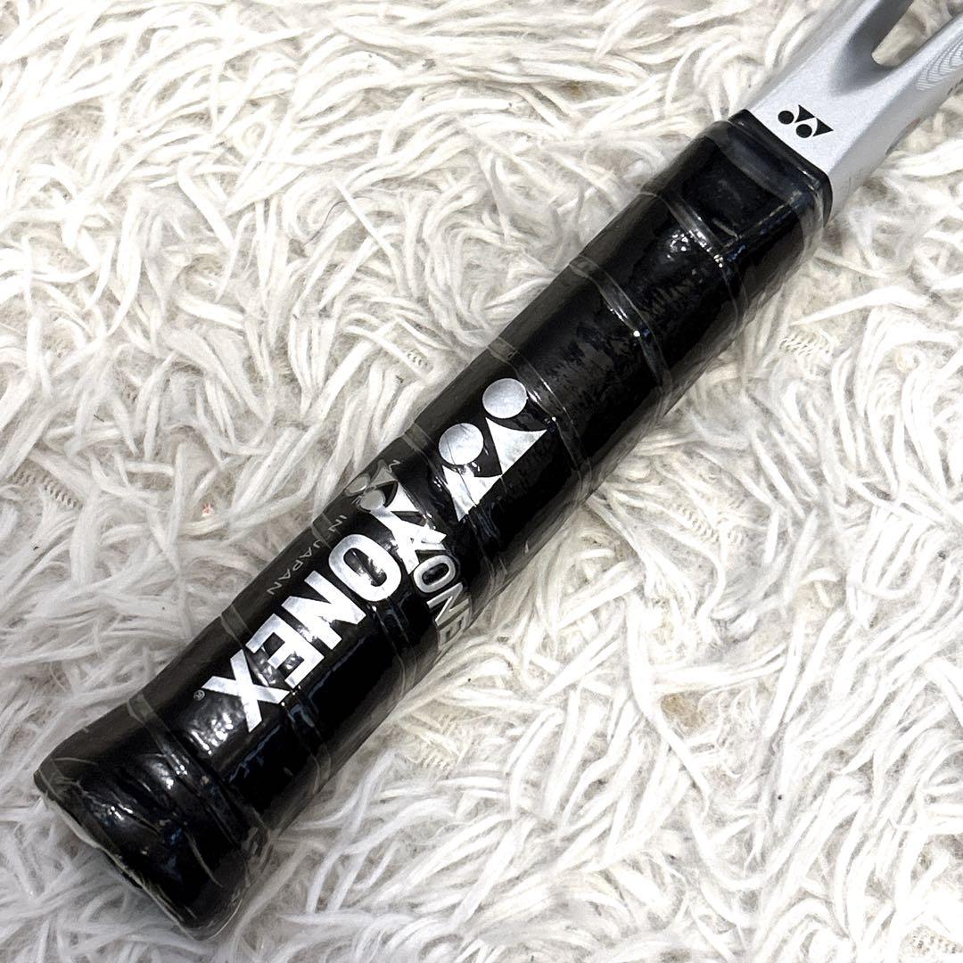 【極美品】YONEX ナノフォース8V ホワイト 軟式 ラケット