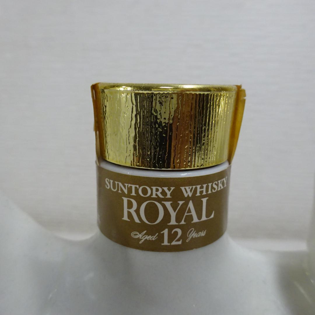 大物釣り◆愛知県限定：サントリー ロイヤルウイスキー 12年 犬と馬