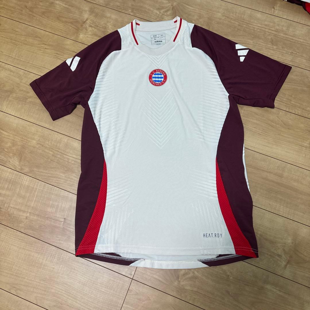 バイエルンadidas F.C. Bayern München セットアップ