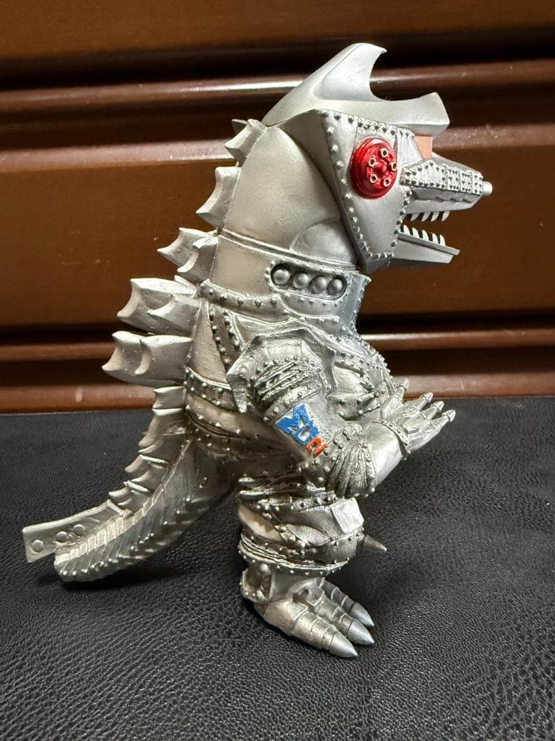 デフォリアル　メカゴジラ （1975） 少年リック限定版　発光バージョン