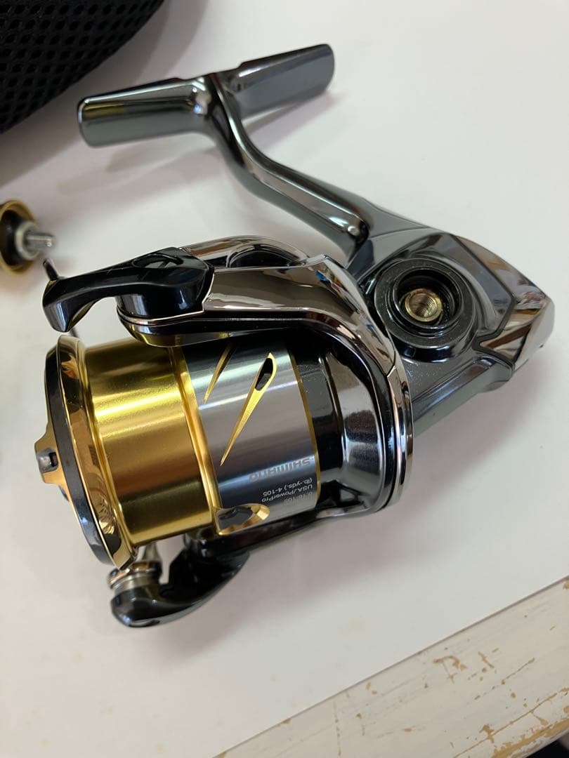 シマノ 14ステラC2000HGS 美品 SHIMANO STELLA