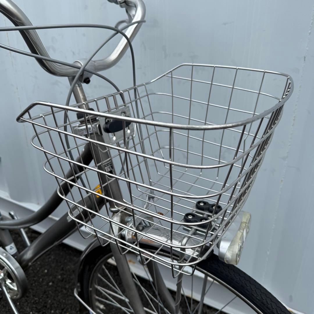 【都内/千葉引取】街乗り用自転車 26インチ カゴ/鍵/オートライト/6段変速付