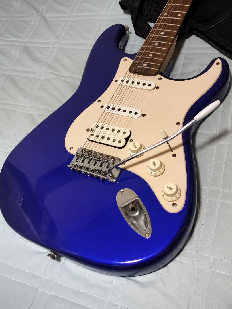 Squier スクワイヤー ストラトキャスター Affinity 青 ケース付