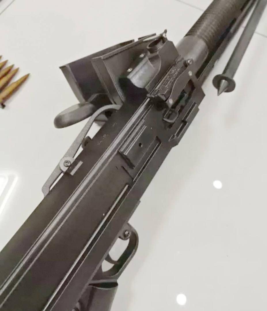 十一年式軽機関銃模型　１/1スケール　プラスチック製　無可動　完成品 新品