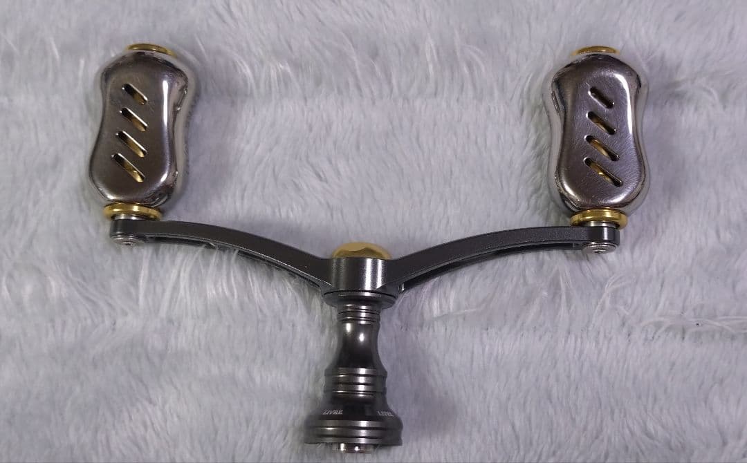 リブレ(LIVRE）ウイング92 ダイワ用 ガンメタ/ゴールド 美品