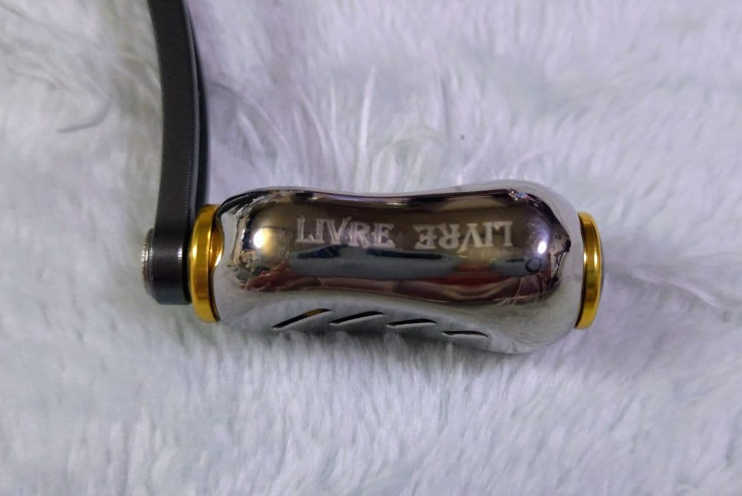 リブレ(LIVRE）ウイング92 ダイワ用 ガンメタ/ゴールド 美品