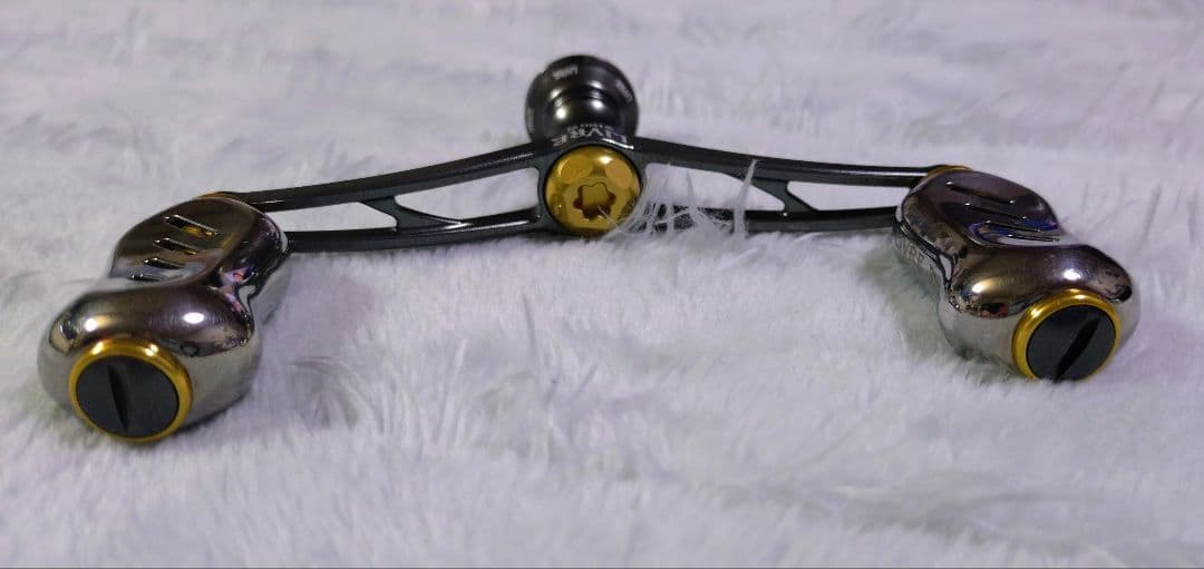 リブレ(LIVRE）ウイング92 ダイワ用 ガンメタ/ゴールド 美品