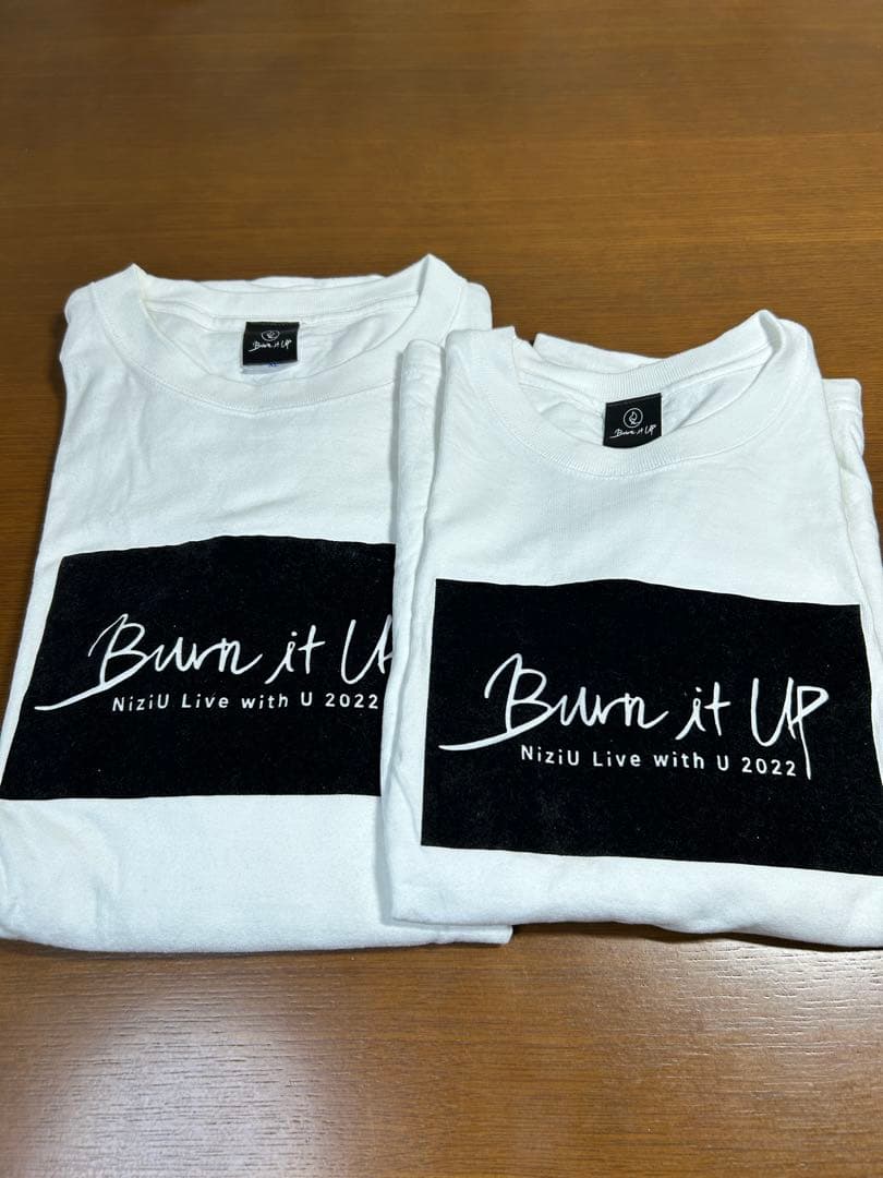 NiziU 公式ペンライト バッグ Tシャツ等 まとめ売り