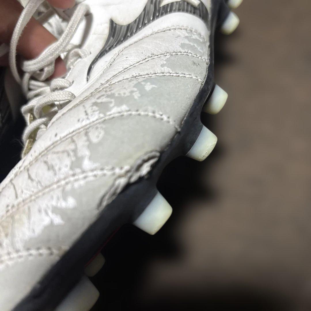 Mizuno Morelia Neo 3 サッカーシューズ