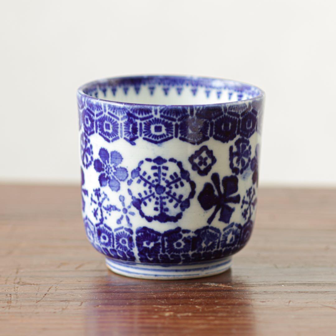 明治　大正　湯呑み　型紙摺　印判　雪輪　雪　結晶