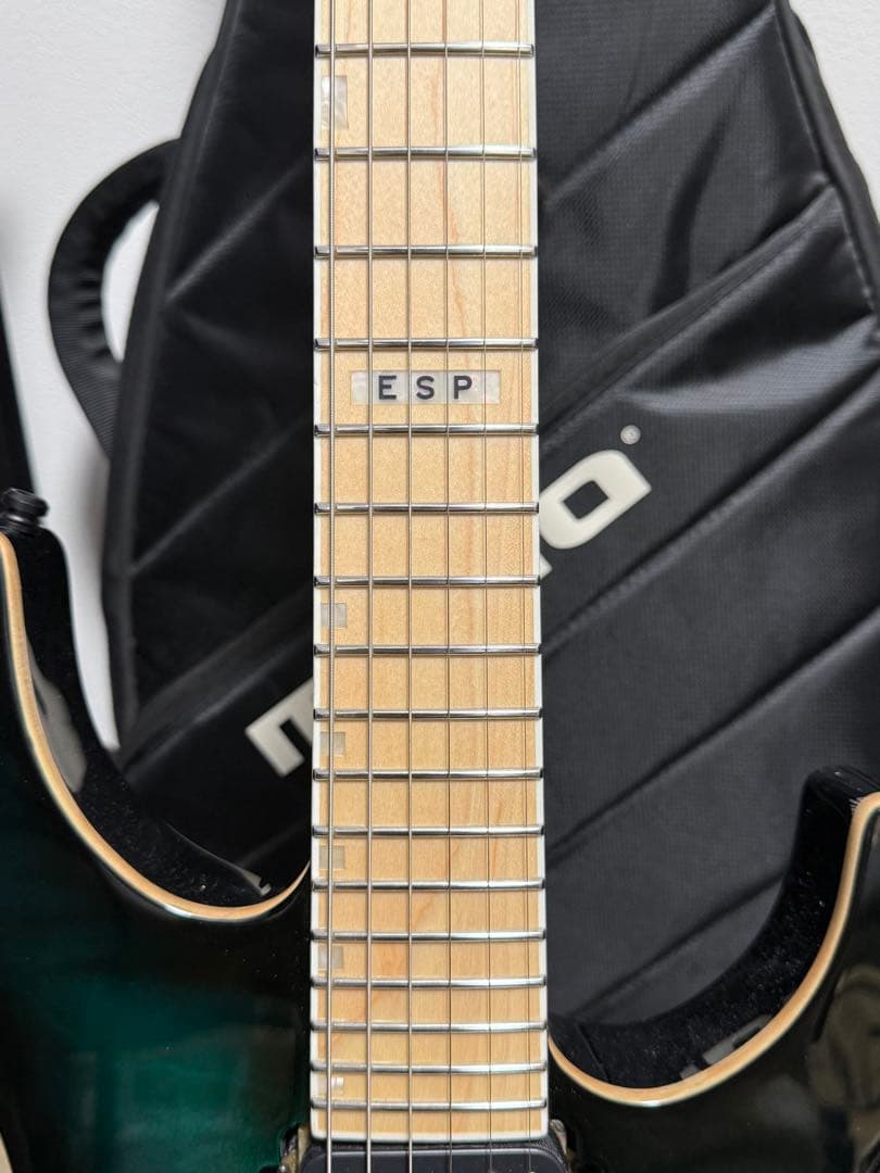 ギター E-II M-II NT HS QM Black Turquoise Burst