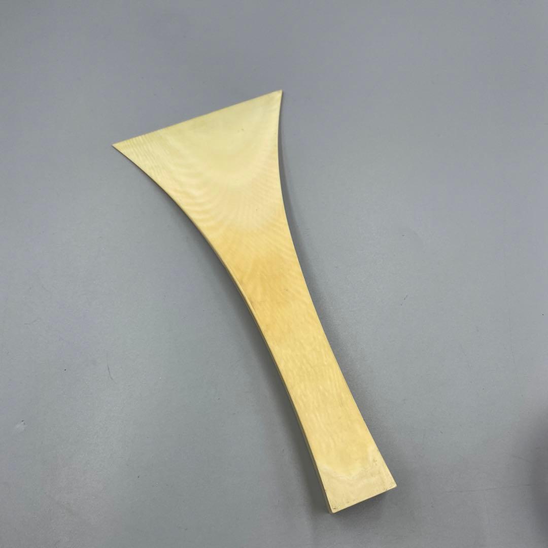 239ヴィンテージ 天然素材　三味線バチ　重さ約110g