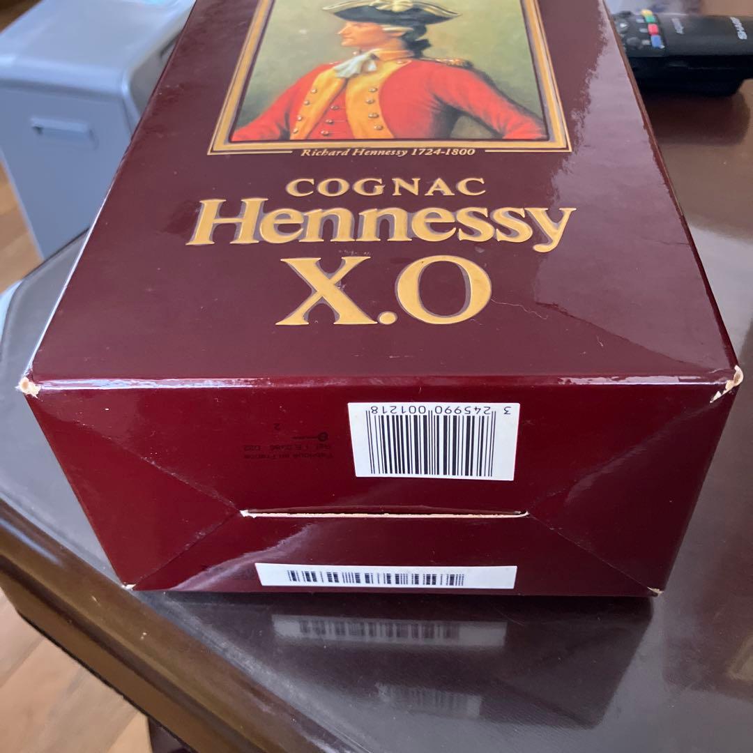 Hennessy X.O コニャック 750ml 箱入り