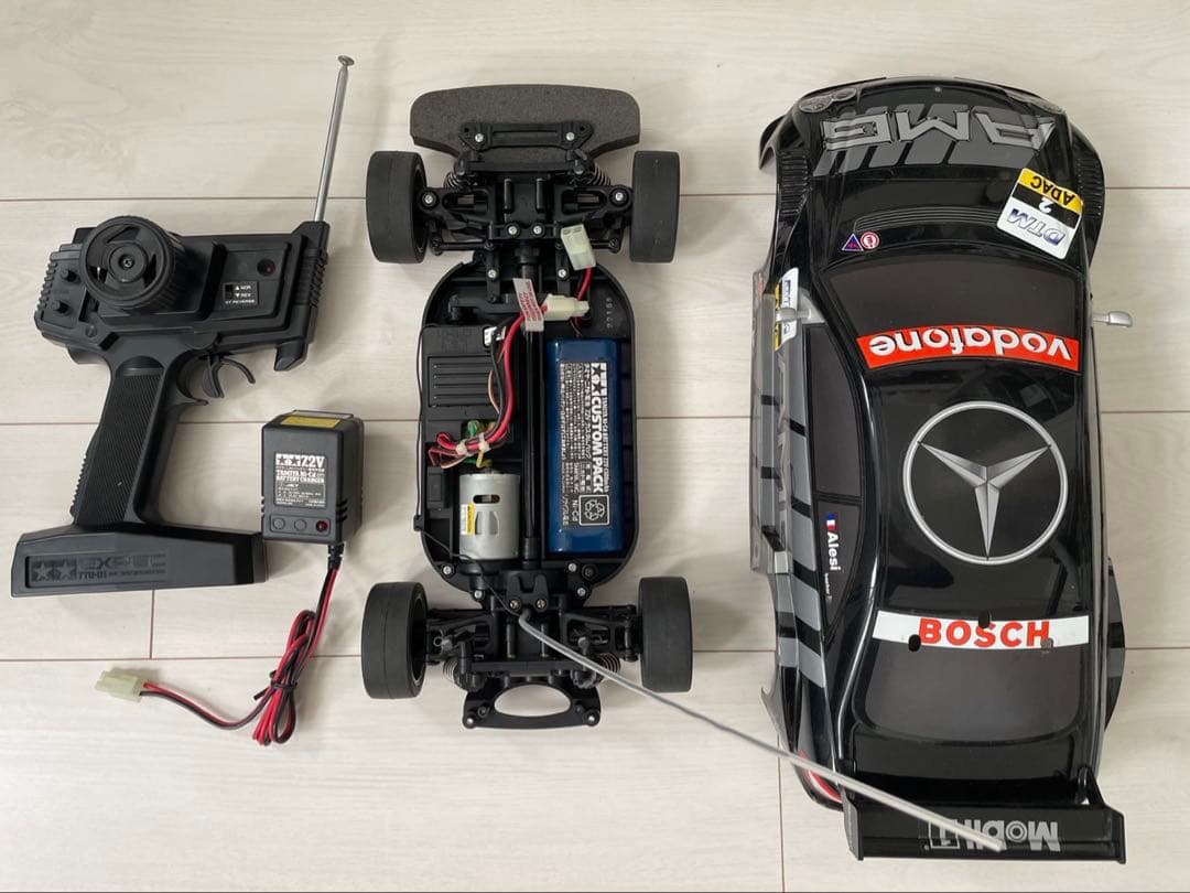 タミヤ 1/10エキスパートビルト　メルセデス・ベンツ CLK DTM AMG